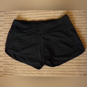 Lululemon speed up navy low rise 2.5 Women's Shorts